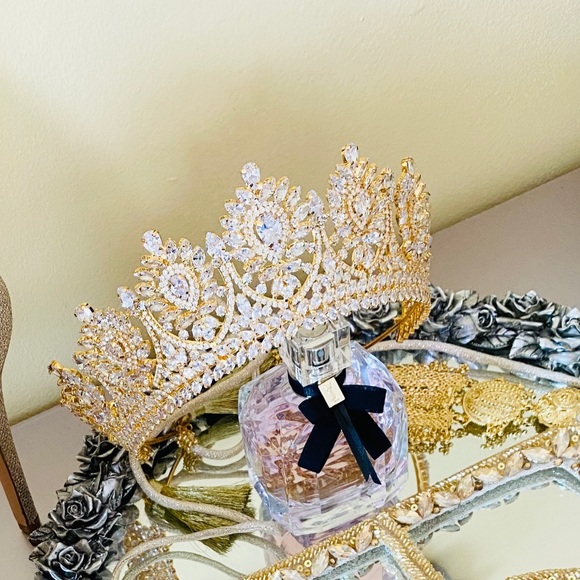 UAE Henna Dress - Picture 6 of 6